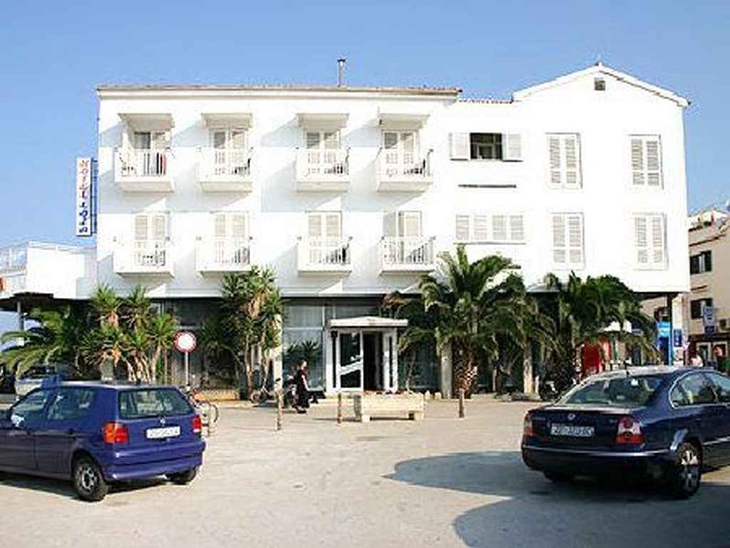 The Loza - Seaside Festival Hotel Novalja Luaran gambar