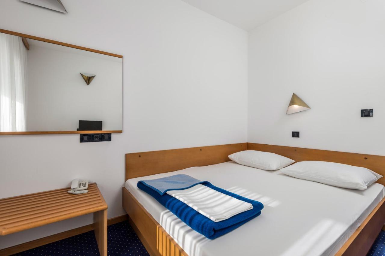 The Loza - Seaside Festival Hotel Novalja Luaran gambar